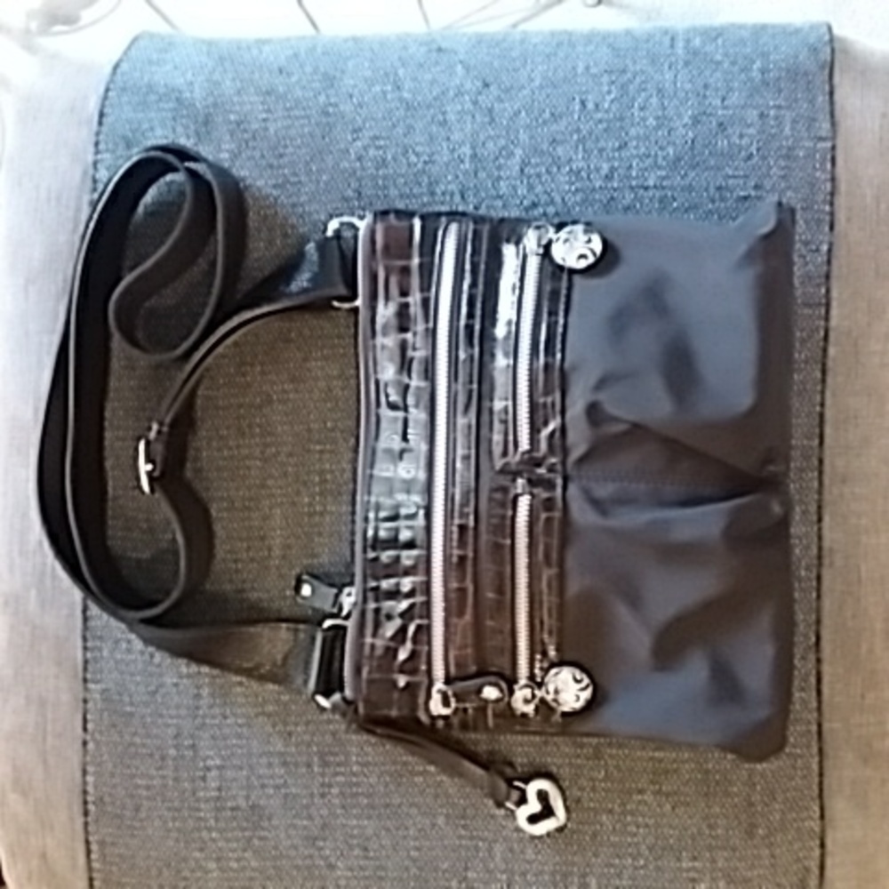 Brighton GoGo Messenger Bag